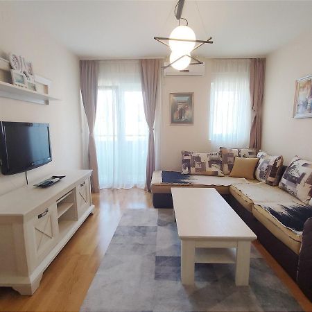 City Point Apartment Подгориця Екстер'єр фото