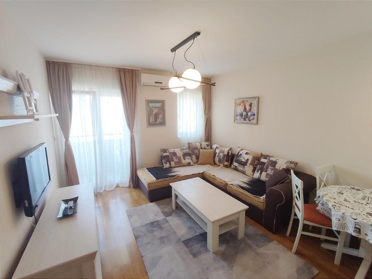City Point Apartment Подгориця Екстер'єр фото